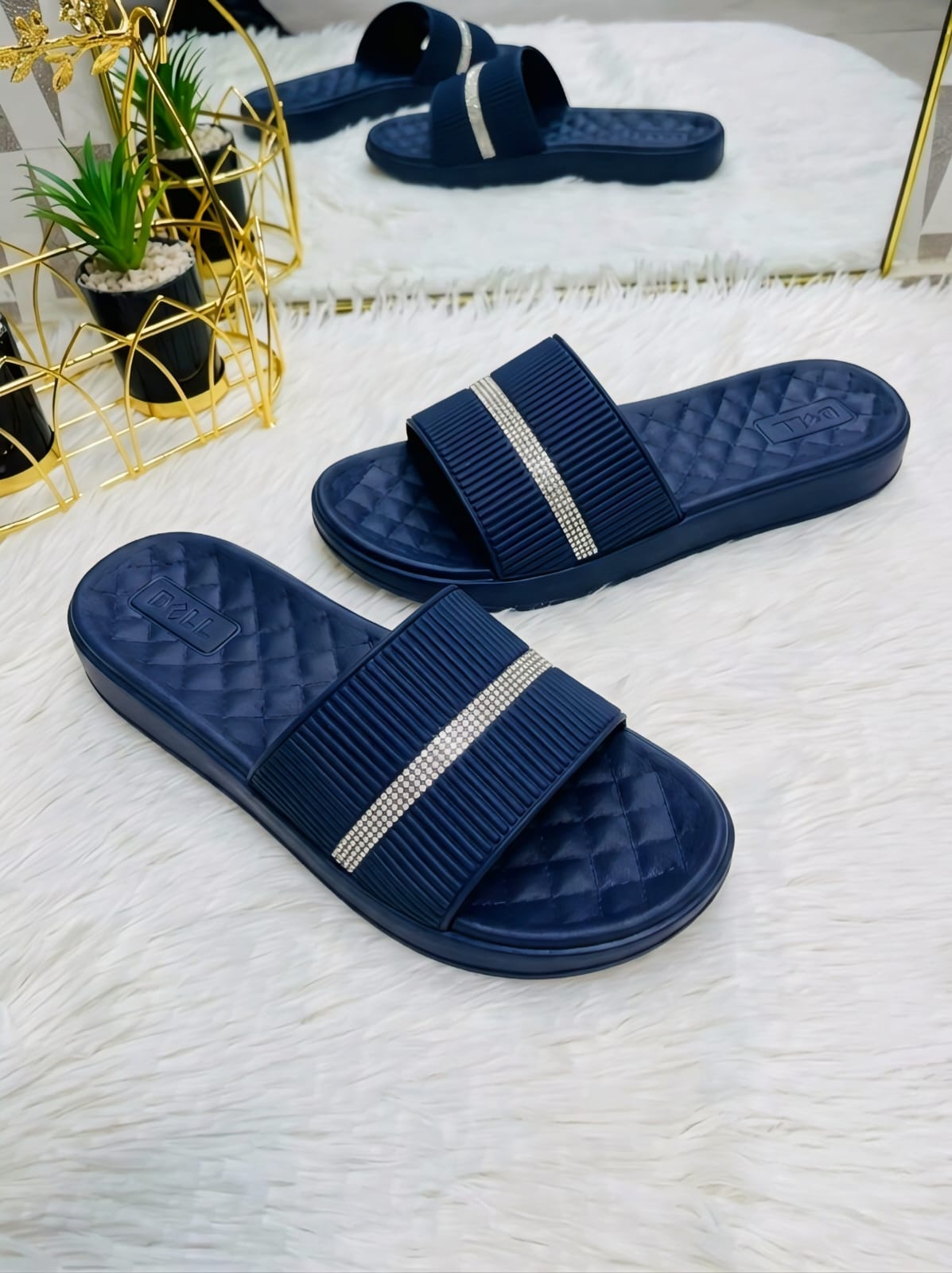 LADIES PREMIUM CASUAL SLIDES-WATER PROOF & COMFORTABLE SLIPERS