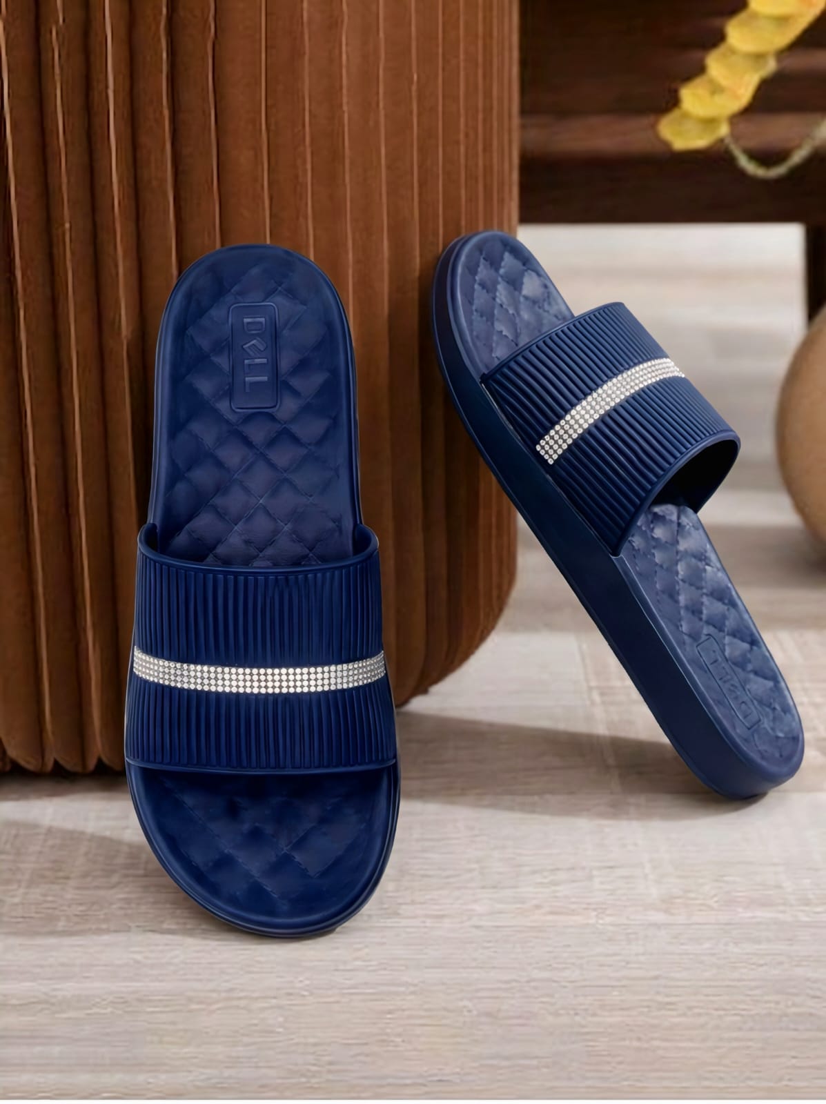 LADIES PREMIUM CASUAL SLIDES-WATER PROOF & COMFORTABLE SLIPERS